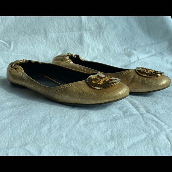 Tory Burch Reva Gold Flats Sz 8 - Picture 2 of 4